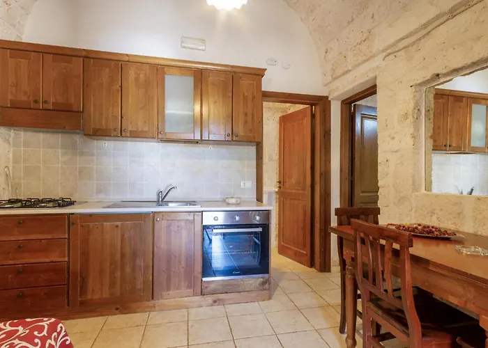 Casale Valle Degli Ulivi * 오스투니