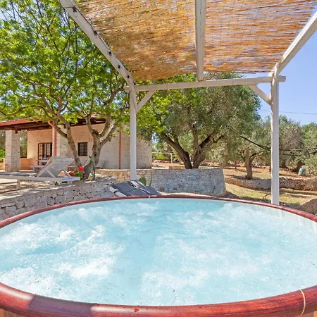 Casale Valle Degli Ulivi Holiday home Ostuni